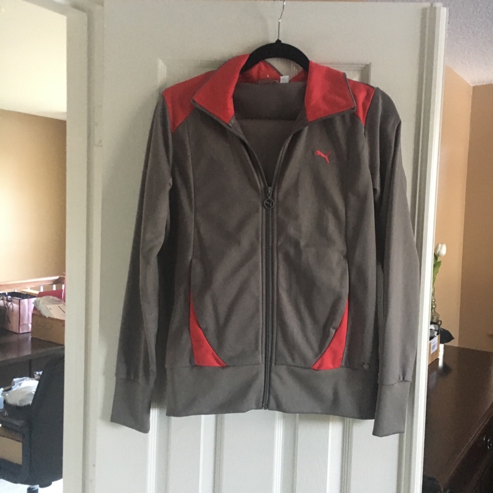 Puma Grey Track Suit Jacket (M)/Pants (L)-Like New